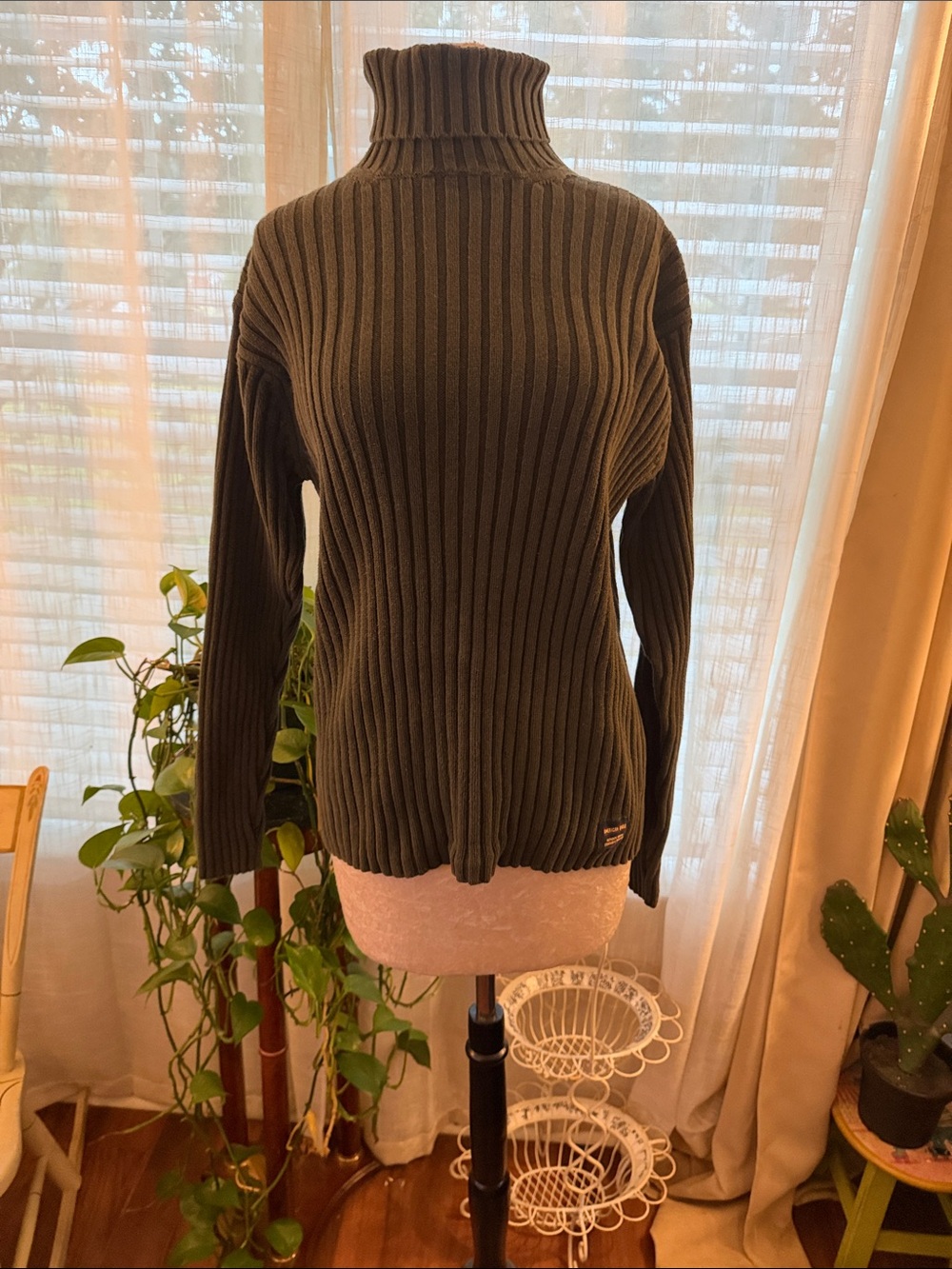 American Eagle Outfitters Olive Green Ribbed Turtleneck Sweater